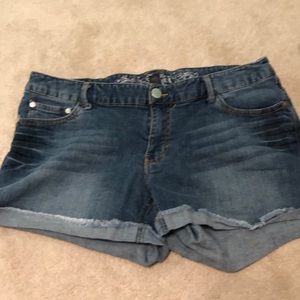 Express Mid rise Denim Shorts